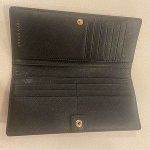 Tory Burch wallet
